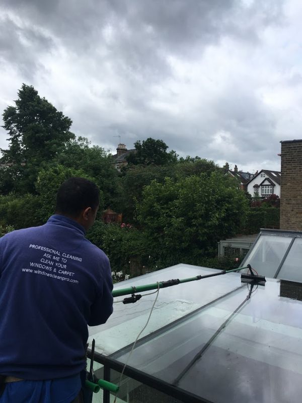 window cleaners in Ealing window cleaners Ealing